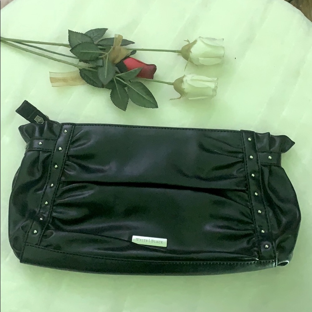 WHBM NEW Clutch
